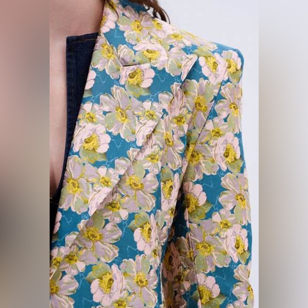 Scarlett Luxe Brocade Maxi Coat - Picture 4 of 9